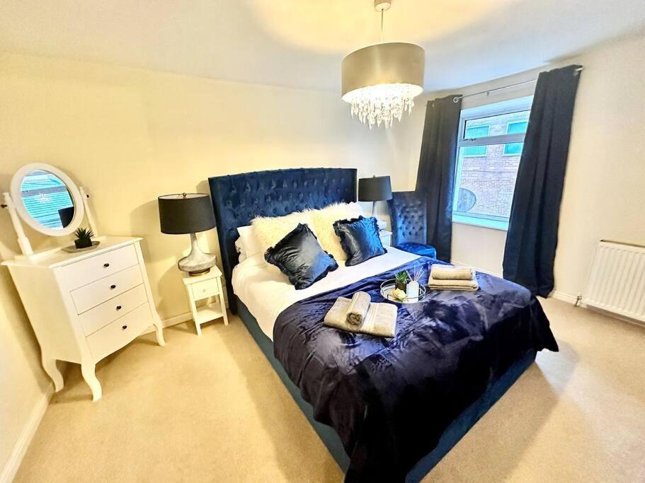 Cottage,Cinema Room,Log Burner Blaenavon 外观 照片